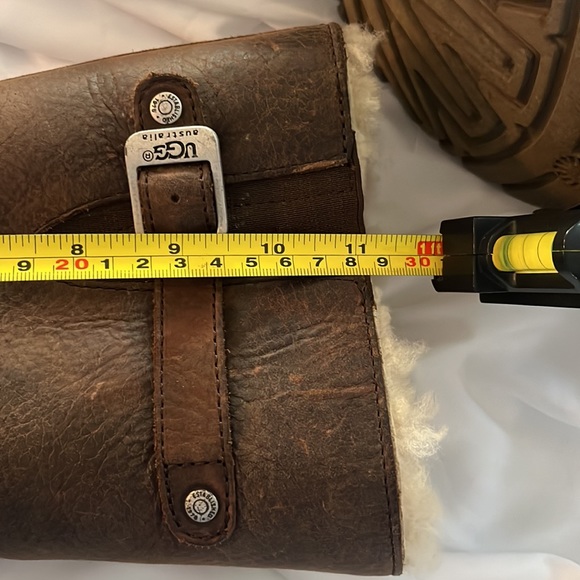 UGG zippered boots, size 36 - Picture 7 of 8